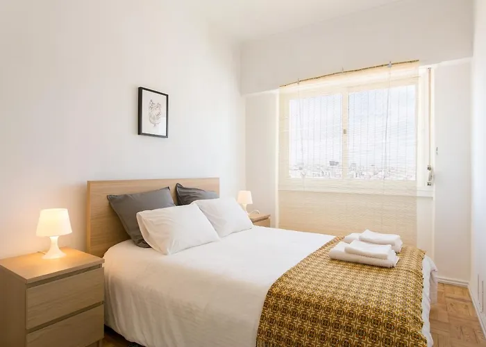 Graca 2 Quartos Com As Melhores Vistas De * Lisboa